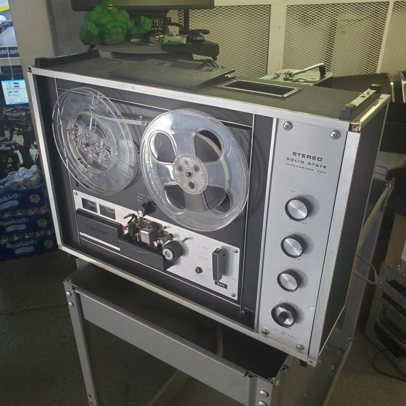 LCW Props: Sony Tape Recorder Tc-260 Reel To Reel