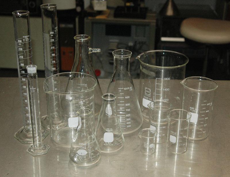 Image of Pyrex Glassware (1 Piece)
