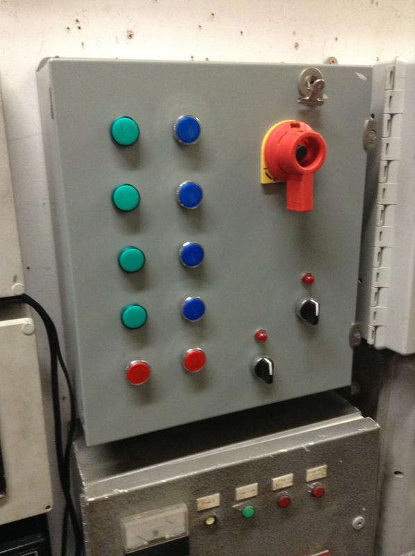 Image of Power Indicator Box W/ Disconnect