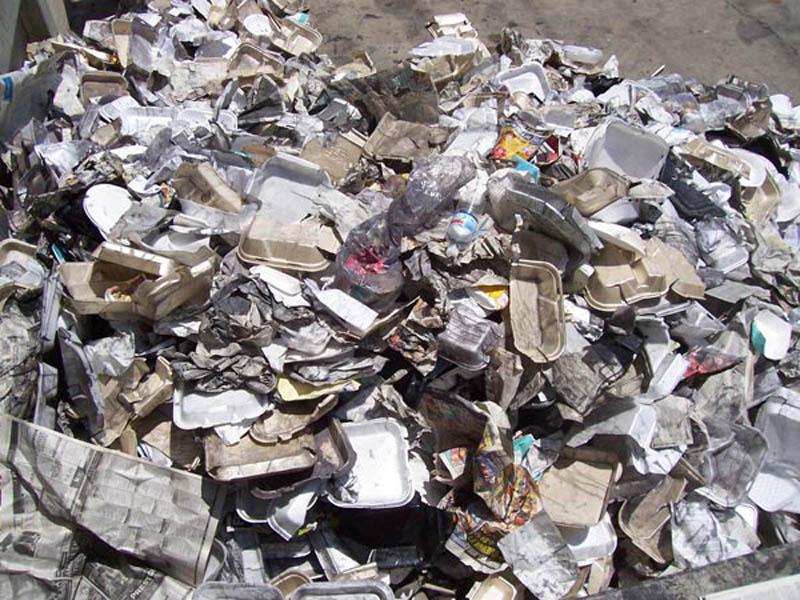 Image of Spreadable Clean Trash (1 Black Bag)
